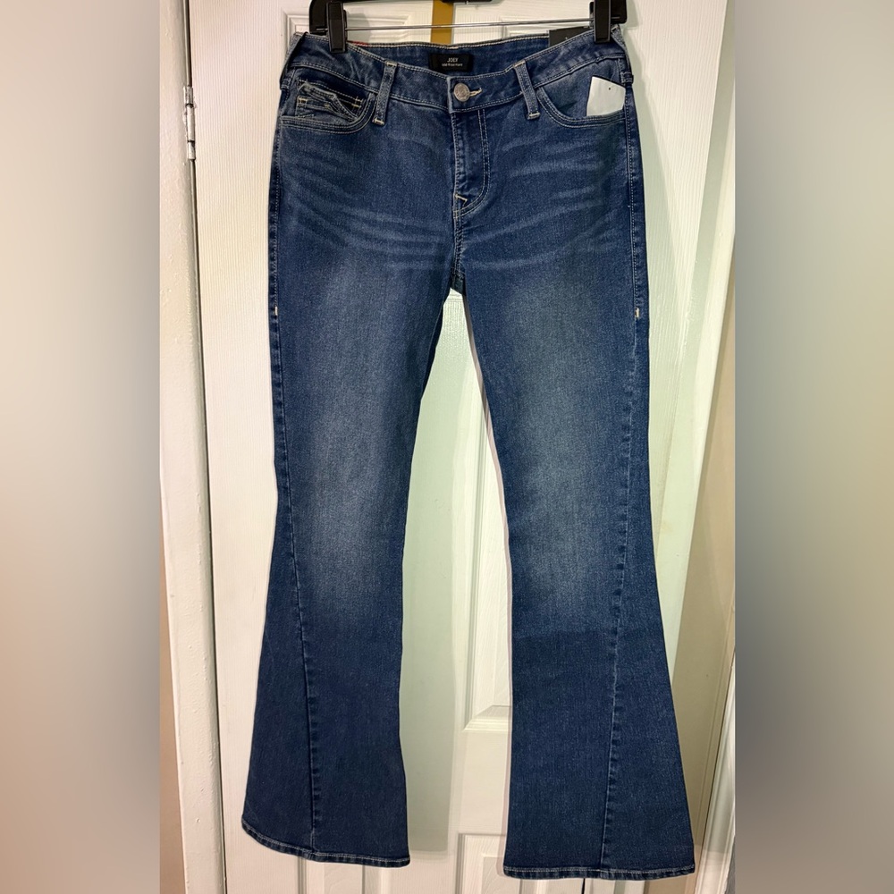 True Religion [27] Women’s Joey Flare Leg Low Rise Blue Jeans (30” Waist) 600585